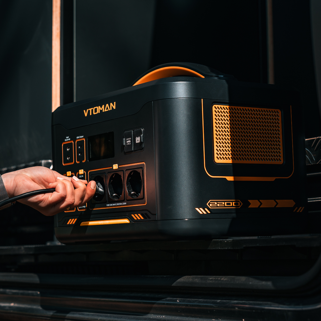 VTOMAN Jump 2200 Tragbare Powerstation 2200W